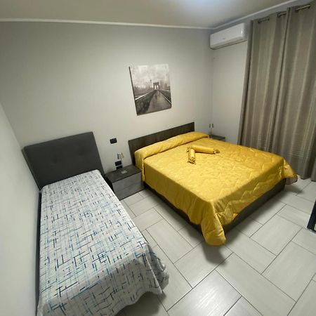 Casa Giuly 181 Panzió Nápoly Kültér fotó